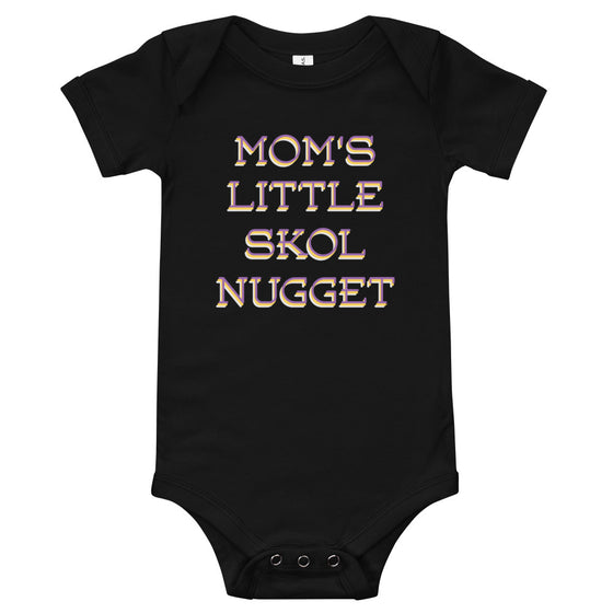 Mom's little nugget Baby short sleeve one piece